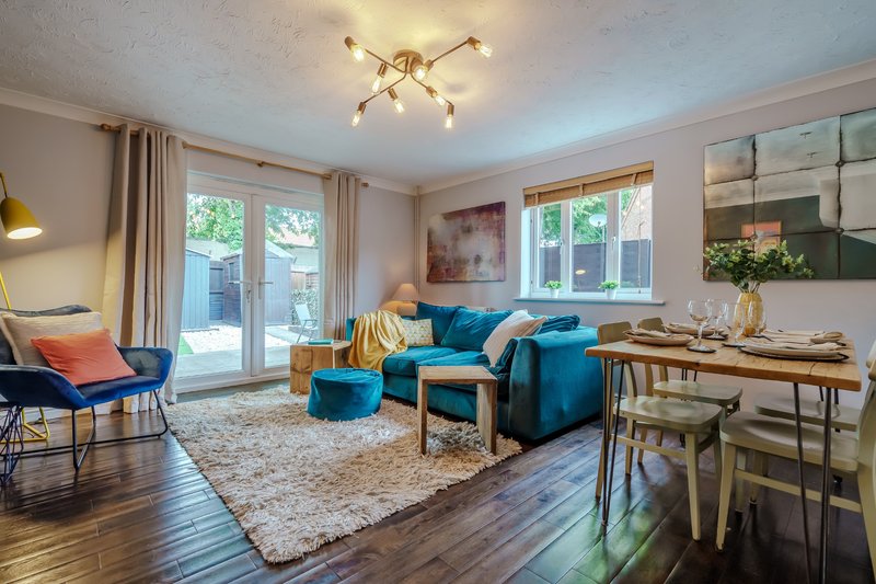 Near UEA & Hospital | Free Parking + Home Gym