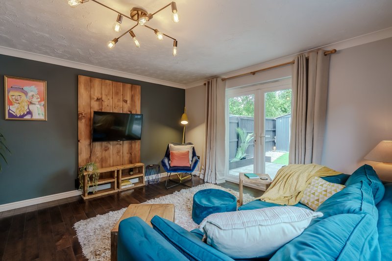 Near UEA & Hospital | Free Parking + Home Gym
