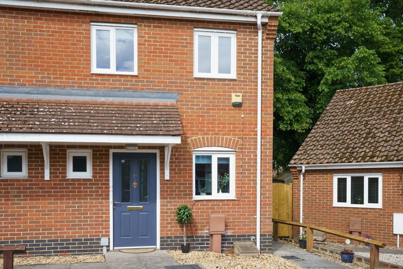 Near UEA & Hospital | Free Parking + Home Gym
