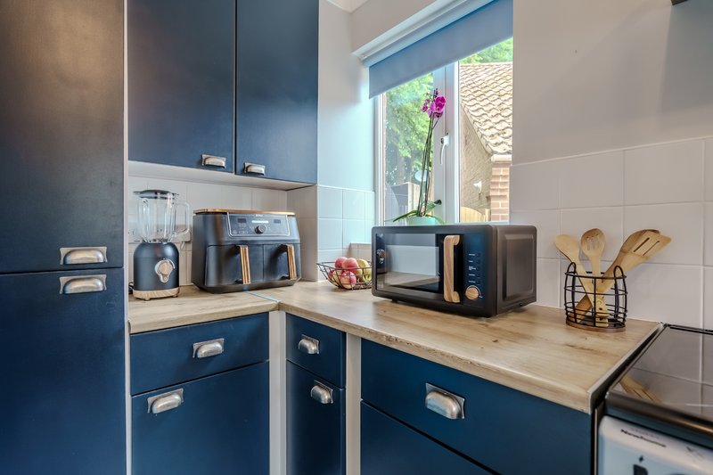 Near UEA & Hospital | Free Parking + Home Gym