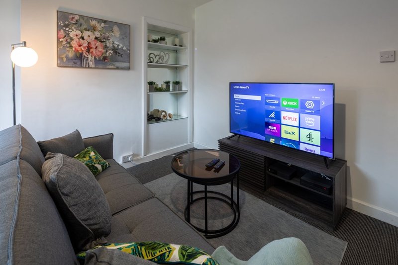 3 Bed Home | Free Parking | Fast Wi-Fi | Bristol