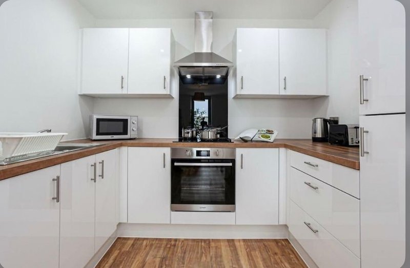 Stylish 2-Bed Apartment in MediaCity – Minutes from Old Trafford