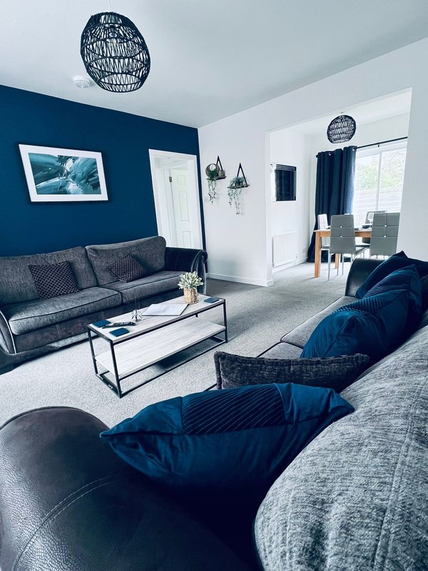 5 Bedroom - 5 Bathroom House, Dalkeith