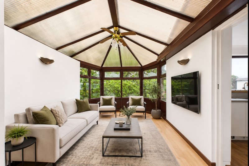 Slades Garden | Spacious | Parking | Sleeps 8