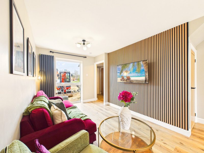 Lincoln Lodge | Modern | Parking | 5-Bed