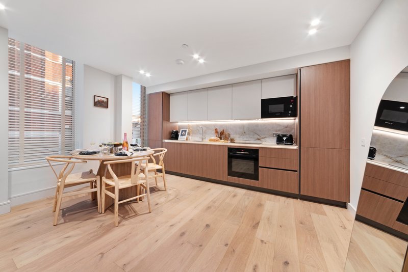 Camden- 2 Bed Apartment with Balcony- next to underground