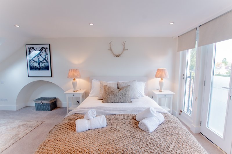 Oxford 3-Bed House | Walk to City | 2 Bathrooms