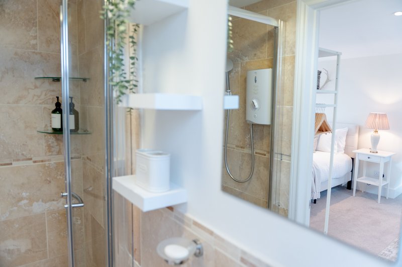Oxford 3-Bed House | Walk to City | 2 Bathrooms
