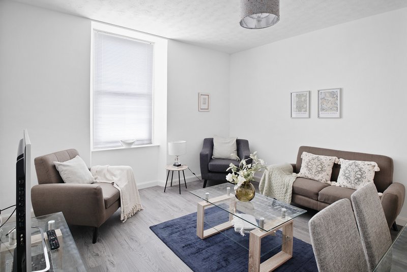 City Centre 2BR Apartment + Rare Parking