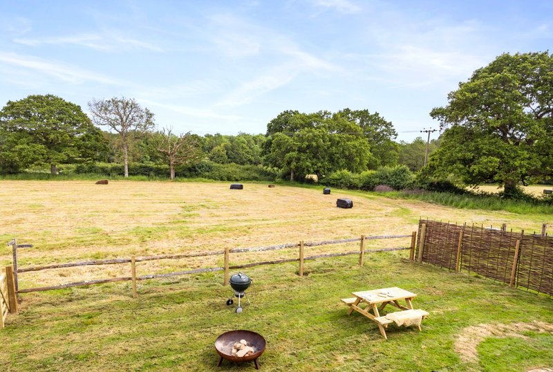 Luxury Rural Apartment near Horsham in West Sussex