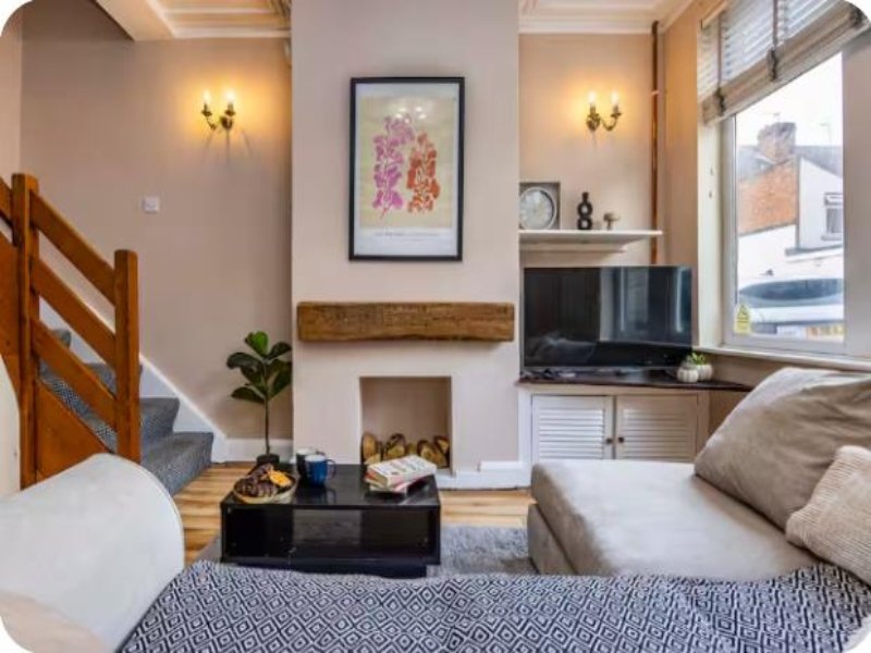 Modern 2BR Home | Free Parking | Near Derby City Centre