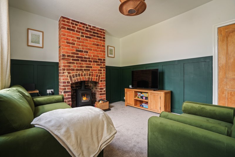 2 Bed close to M1 and Chesterfield Hospital