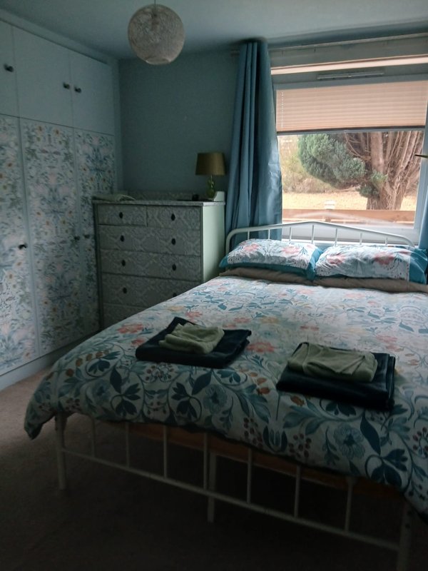 Dumfries 2BR Apartment Near Robert Burns Centre