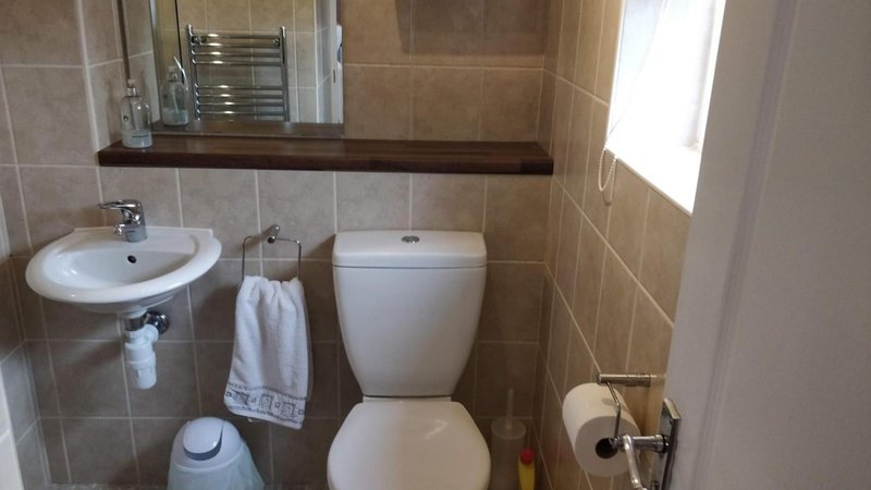 4-Bedroom House with Garden and Parking, Great Waldingfield near Sudbury