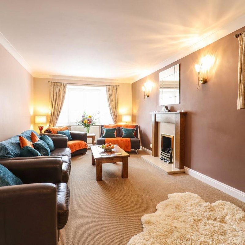 4-Bedroom House with Garden and Parking, Great Waldingfield near Sudbury