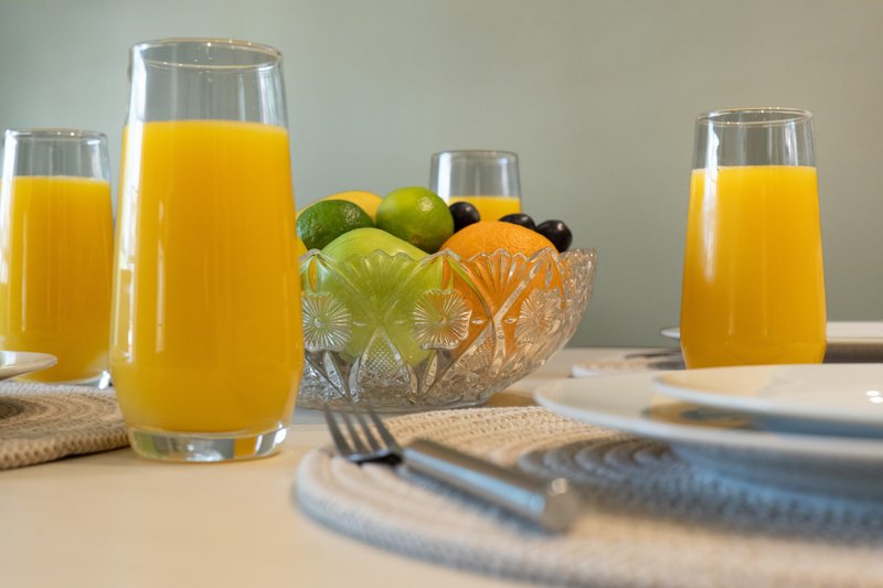Everything you need for breakfast, lunch, or dinner, in a beautifully finished space.
