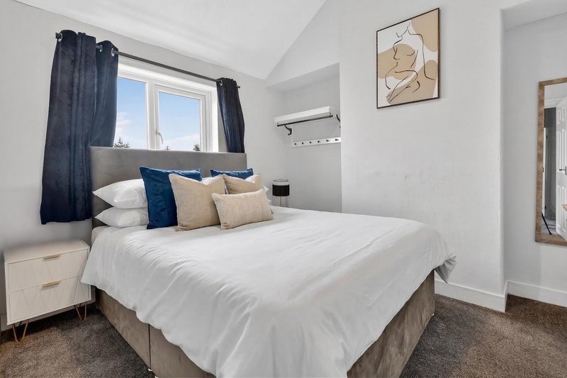 Bedroom 5