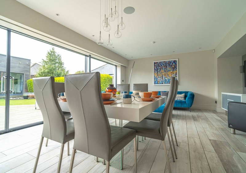 Tankerton Slopes - Whitstable 4BR | Sea Views | Heated Pool & Gym