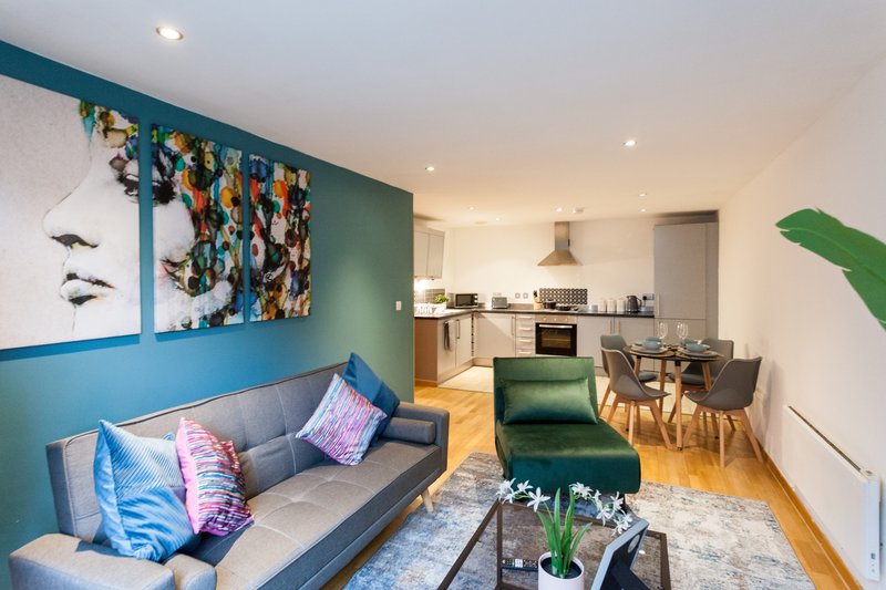 Premium City Centre Apartment • 2BR • Sleeps 4
