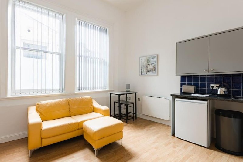 First Floor  1 x bed studio in old town City of Hull
