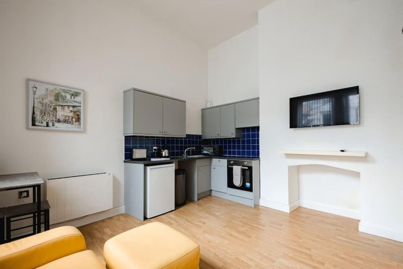 First Floor 1 x bed studio in old town City of Hull