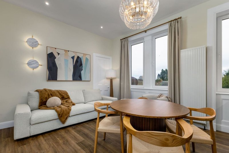Modern 2-Bed: Castle View | Gateway to Trossachs