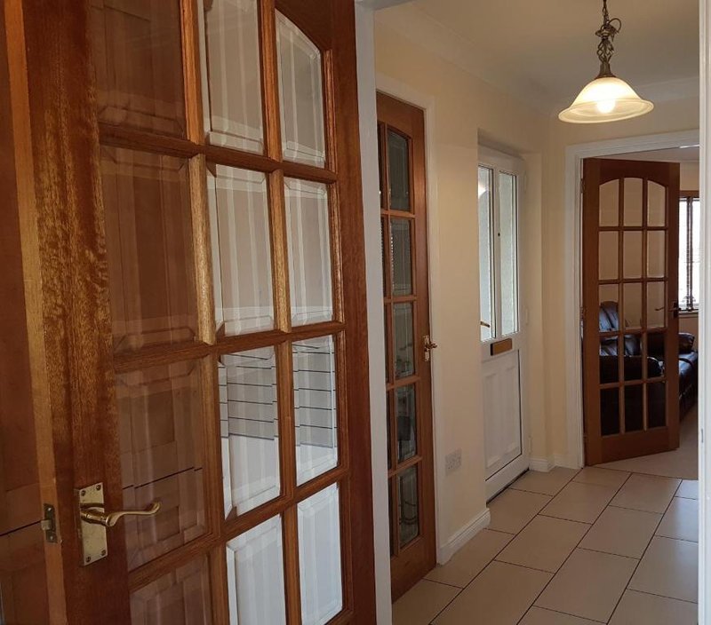 Janes Villa-Free Parking-EV Charger